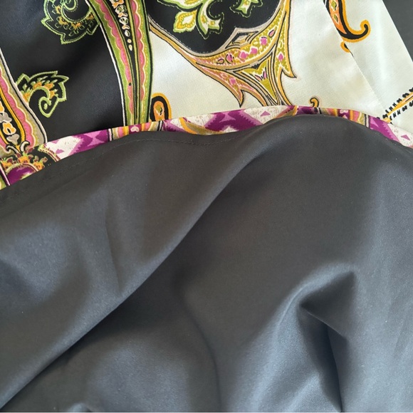 Vince Camuto Elegant Black and Purple Patterned Skirt - Picture 10 of 10